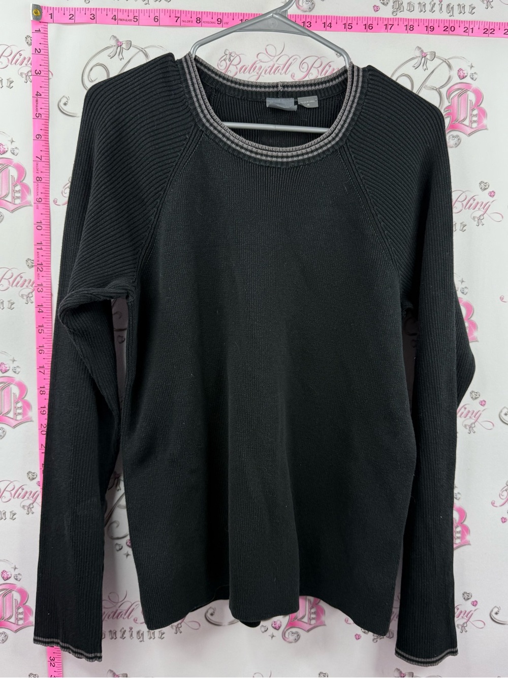 Armani Exchange Black Crewneck Sweatshirt with Contrast Trim sweater knitted